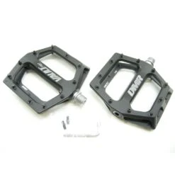 DMR V12 Magnesium Plattformpedale