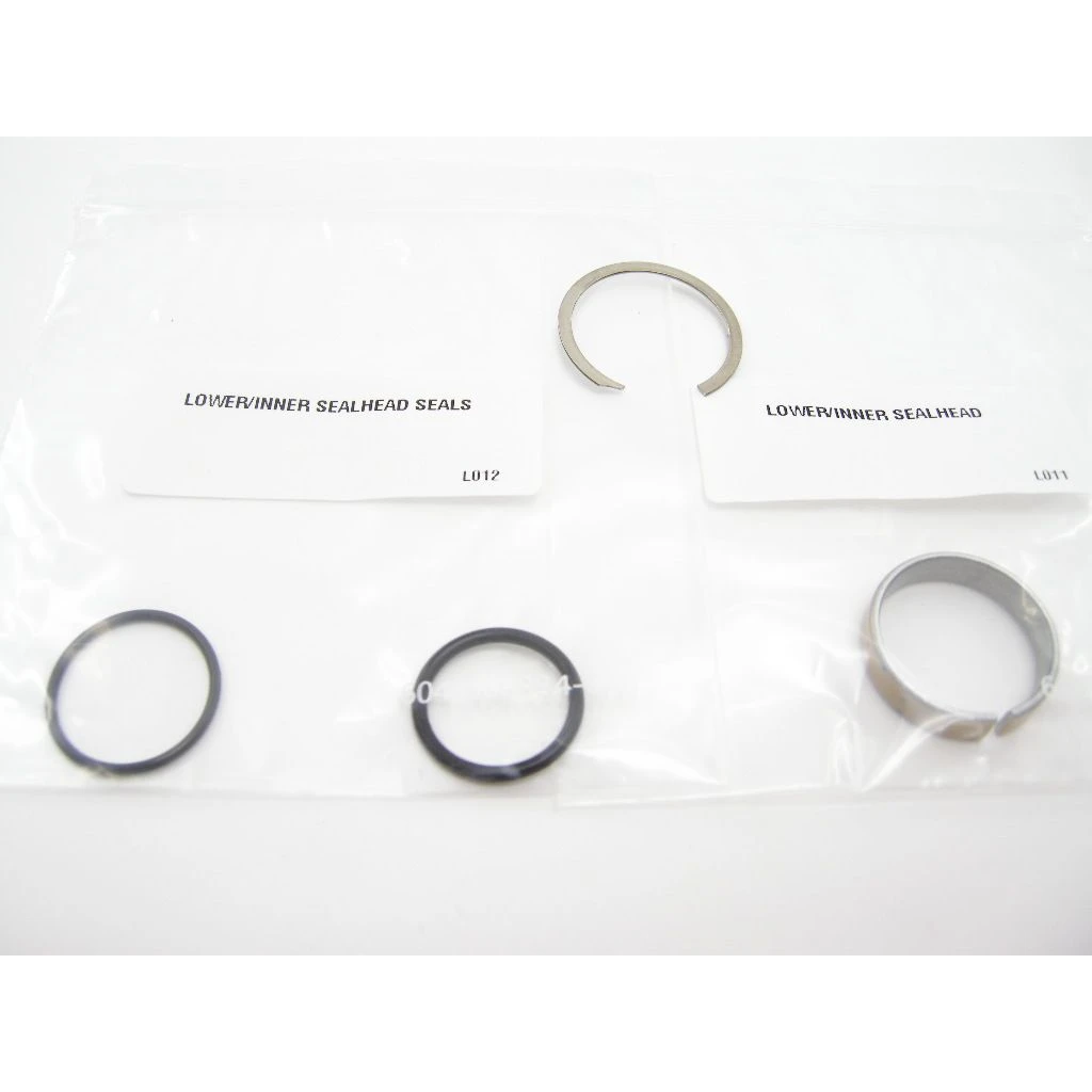 RockShox SERVICE KIT 200H 1YR REVERB STLTH C1 V2 3 RockShox SERVICE KIT 200H 1YR REVERB STLTH C1 V2